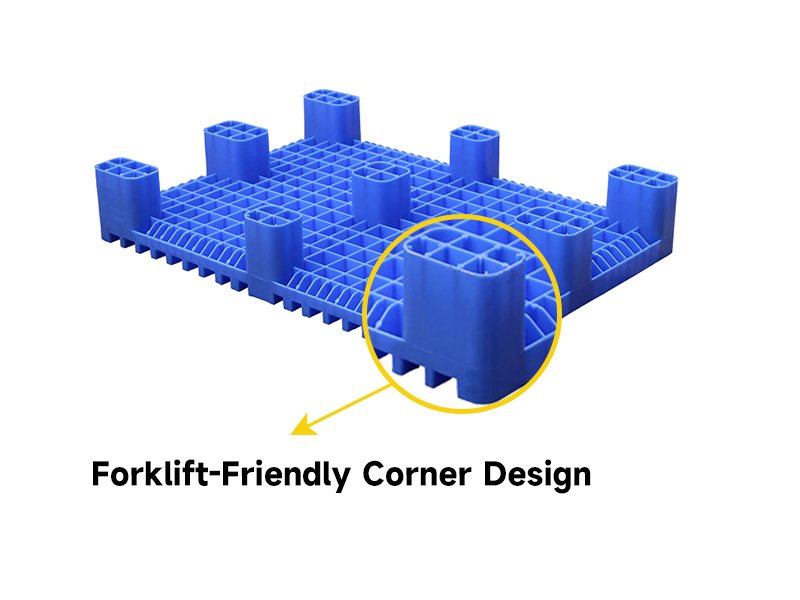 Blue nestable plastic pallet, forklift - friendly corner design, integrated ribs for heavy loads.